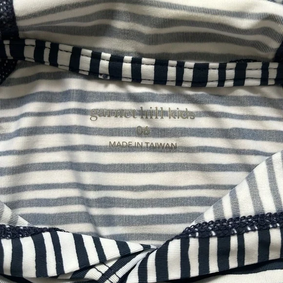 Garnet Hill Kids Rashguard - Picture 4 of 7